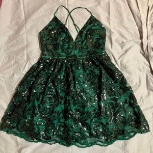 Perfect Holiday Emerald Green Dress